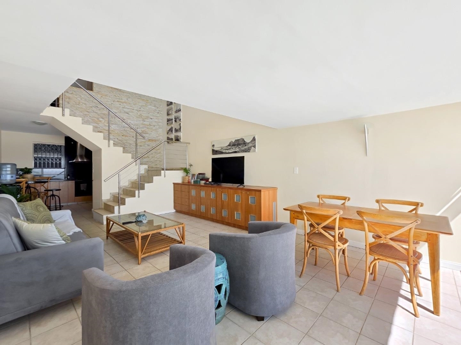 To Let 1 Bedroom Property for Rent in Clifton Western Cape